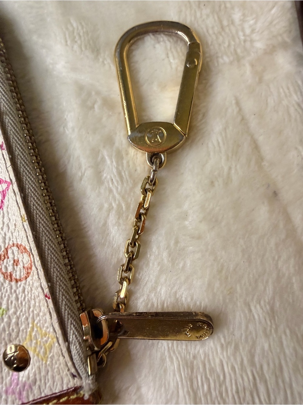 Louis Vuitton Murakami Multicolor Monogram Key Cles with Gold Hardware - Picture 5 of 16